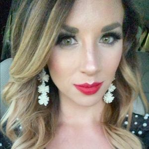 Meet your Posher, Shelby